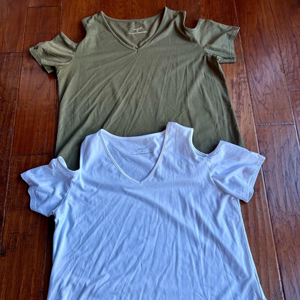 Elesamo Olive V-Neck Tunics set of 2